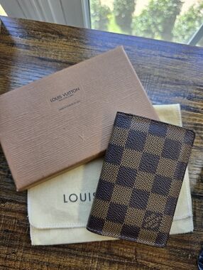 EUC Louis Vuitton Damier Ebene Pocket Organizer- Full Inclusion